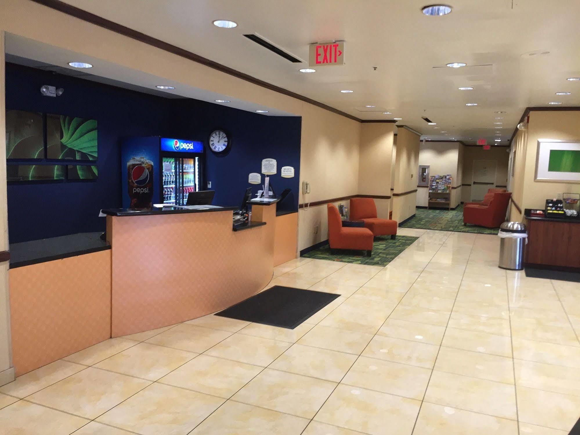 Charleston Tower Hotel Экстерьер фото
